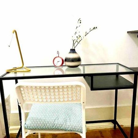 Romantic Chiado 7 -Private Small Single Room With No Outside Window Lisboa Eksteriør bilde