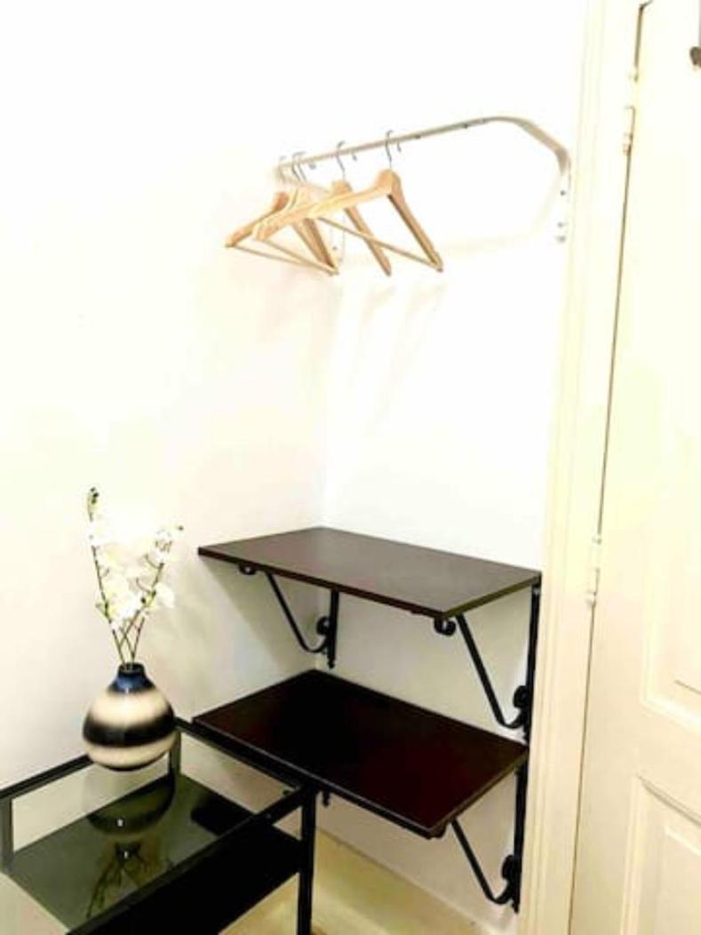 Romantic Chiado 7 -Private Small Single Room With No Outside Window Lisboa Eksteriør bilde